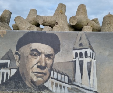 Artystyczne przedstawienie Domu Rybaka &ndash; jednego z najbardziej rozpoznawalnych budynk&oacute;w w mieście.